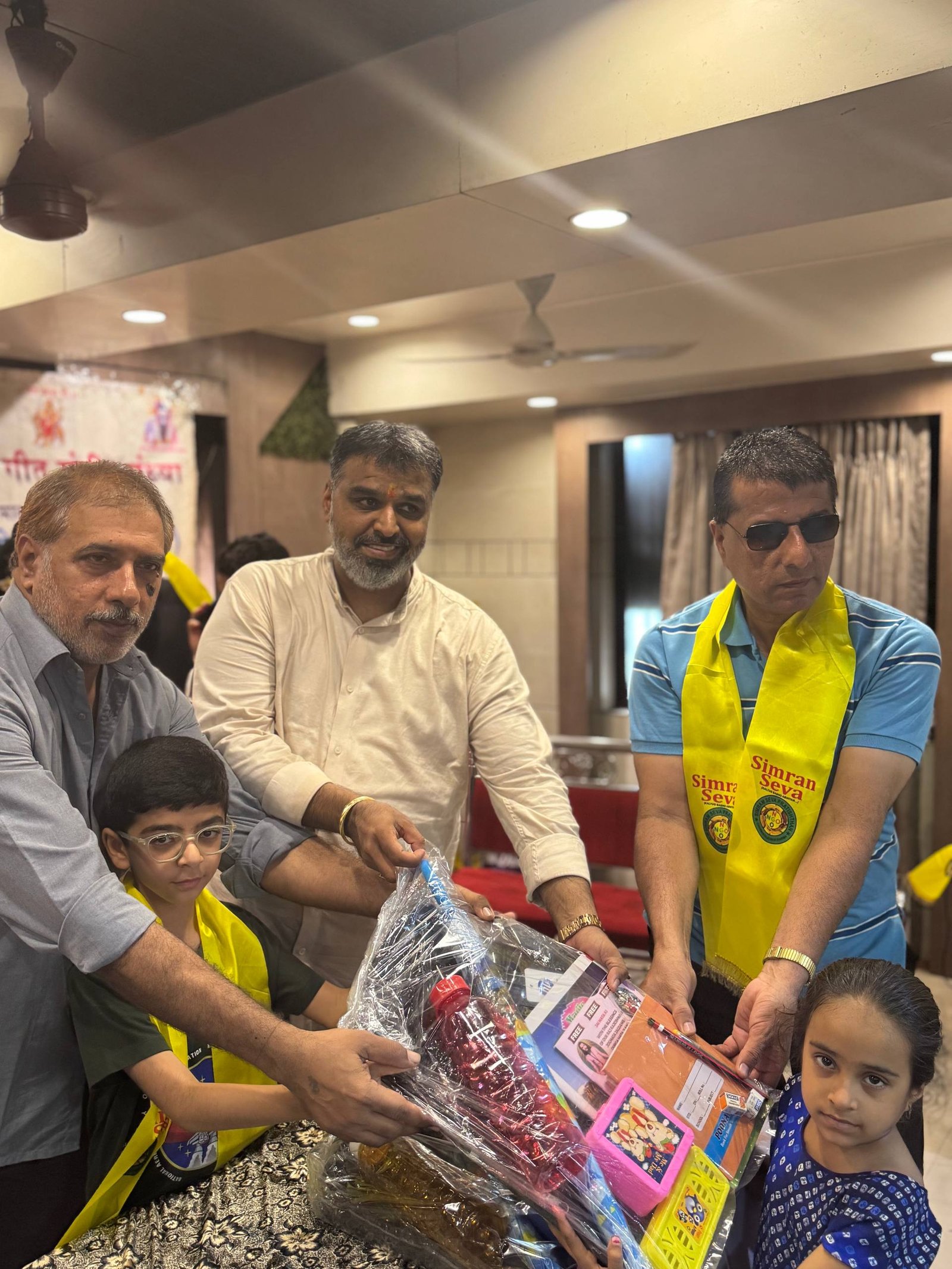 photo_6233309899979342479_w