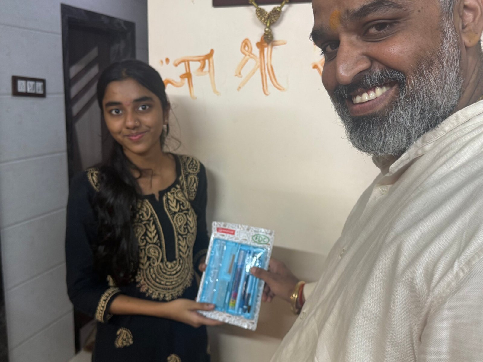 local_image_81A5C86E-772B-4152-A8FD-9CA3E1E285A4_L0_001